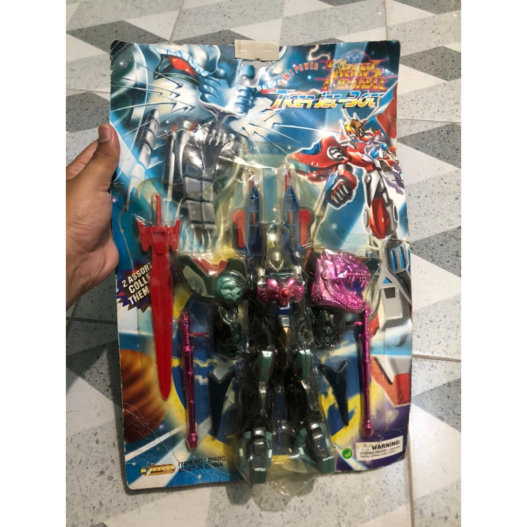Mainan jadul robot transformers tiger jet bot