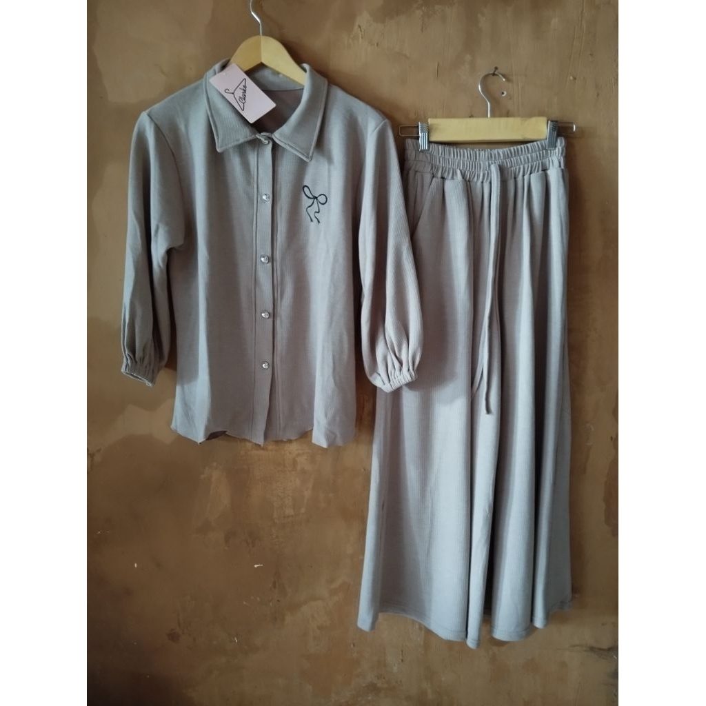 Setelan Celana Clarke