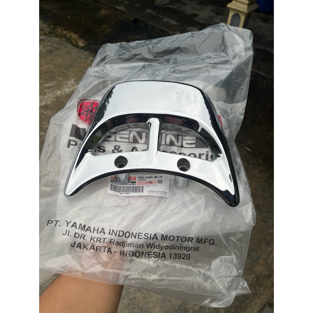 Begel Belakang / Planger Belakang Yamaha Fizr Original Baru Chrome (bergaransi part original)