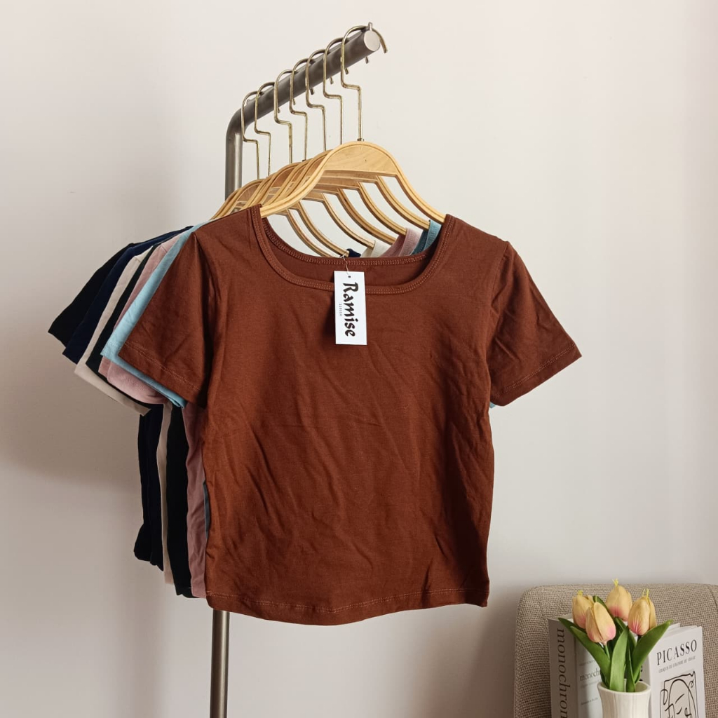 Kaos CropTop Wanita / Kaos U Neck / Atasan Kerah U / RAMISE