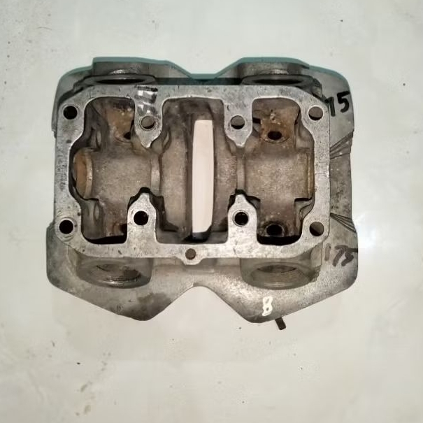 Head kop B motor Honda CB 175 twin