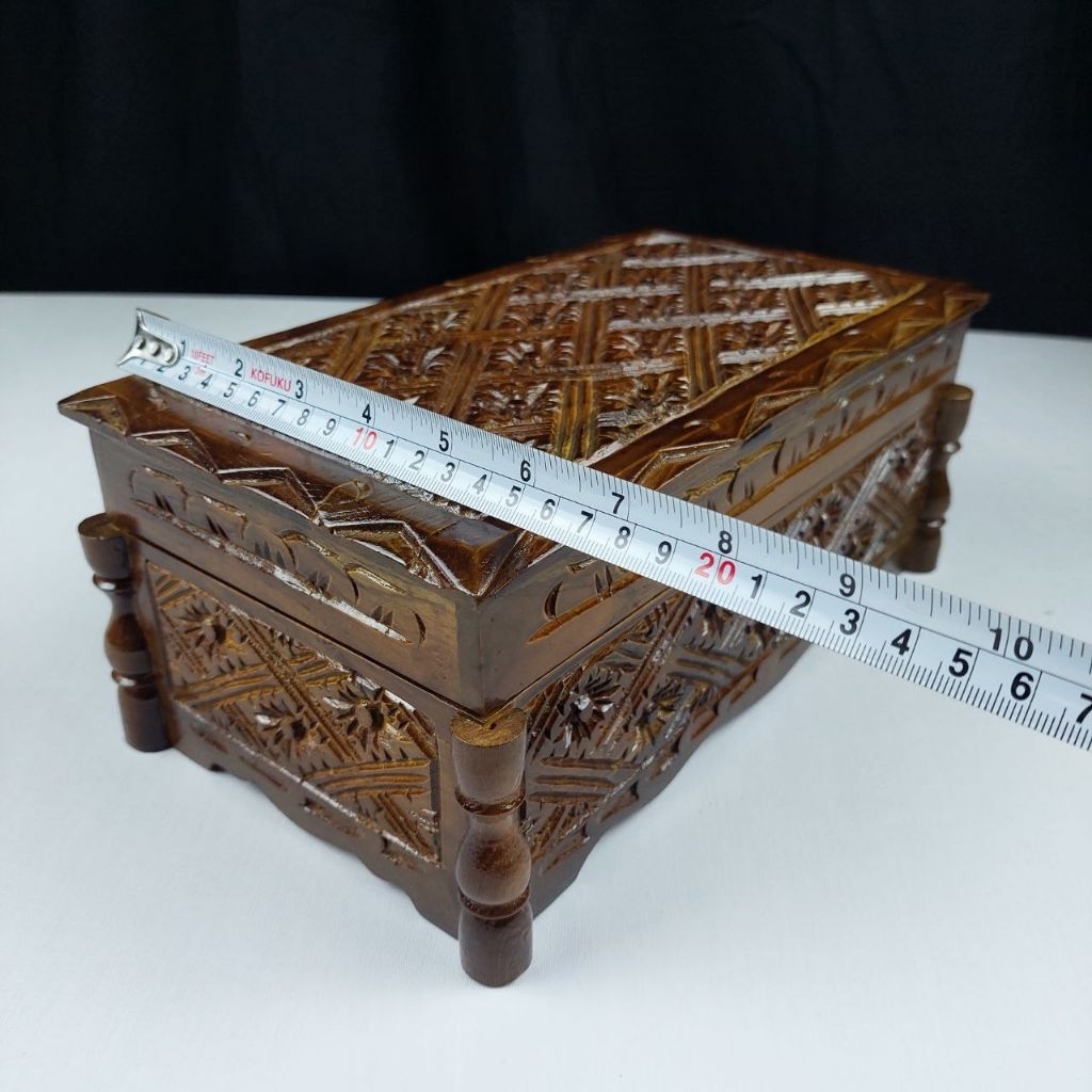 kotak ukir kayu jati