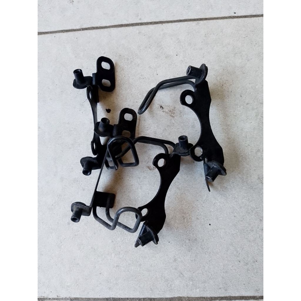 Bracket Kunci kontak CBR 250RR - Breket Kabel kunci kontak CBR 250RR Original