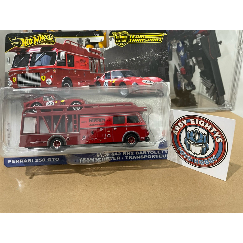 Hot Wheels Ferrari Team Transport 250 GTO Premium Car Culture
