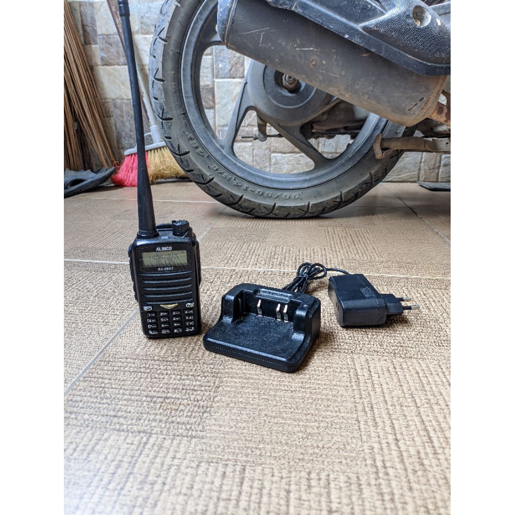 HT ALINCO DJ CRX7 DUAL BAND BEKAS