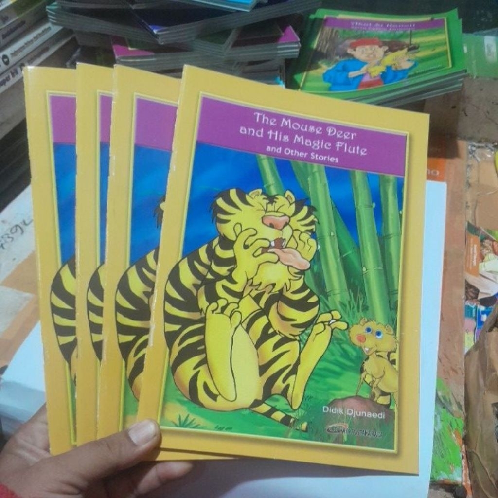 BUKU CERITA ANAK BAHASA INGGRIS THE MOUSE DEER AND HIS MAGIC FLUTE AND OTHER STORIES