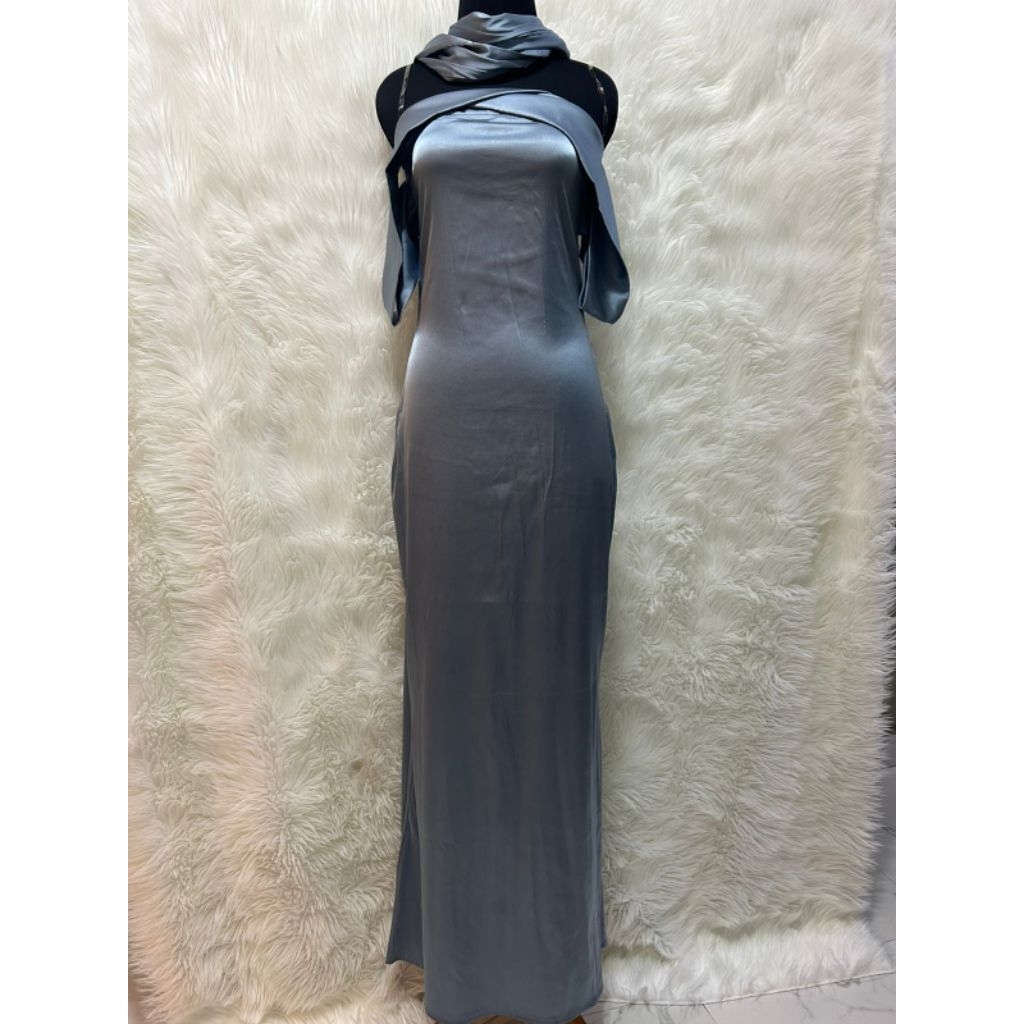 Dress abu size M ld 76 panjang 145