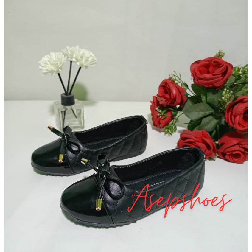 Sepatu Anak Perempuan Usia 1 Tahun Sampai 9Tahun Ukuran 22-35