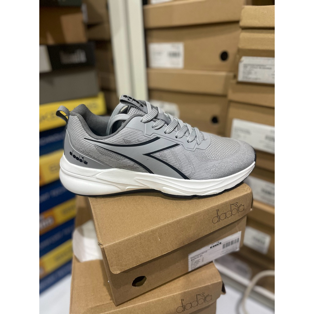 DIADORA MENS DIADORA COWOK DIADORA PRIA