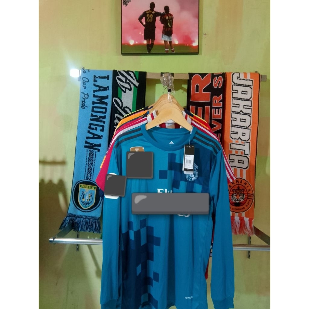 Real Madrid Jersey away 2017/18 Long Slaves