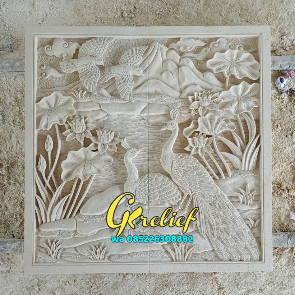 relief batu paras jogja design merak