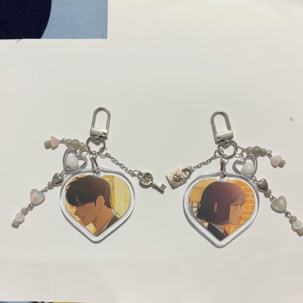 KEYCHAIN COUPLE FOTO AKRILIK MANHWA