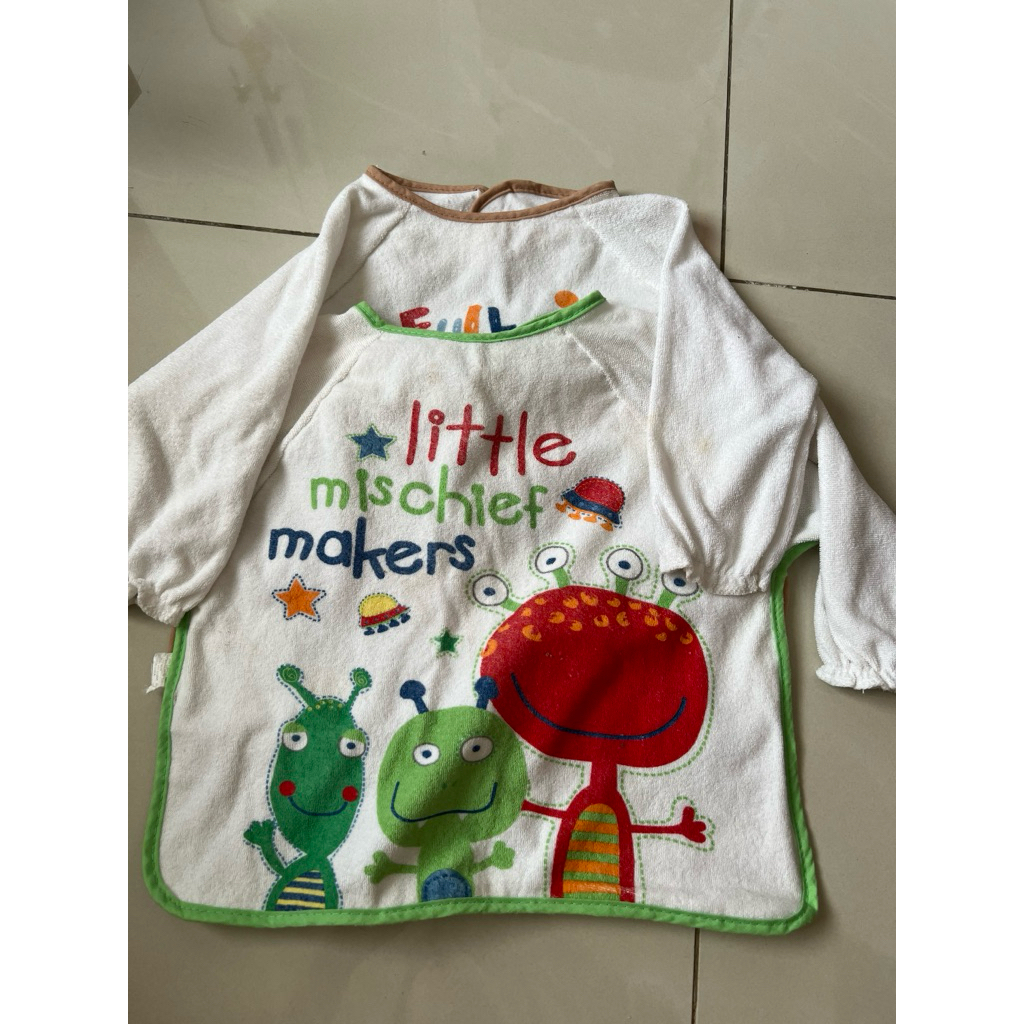 Baju celemek bayi/bib