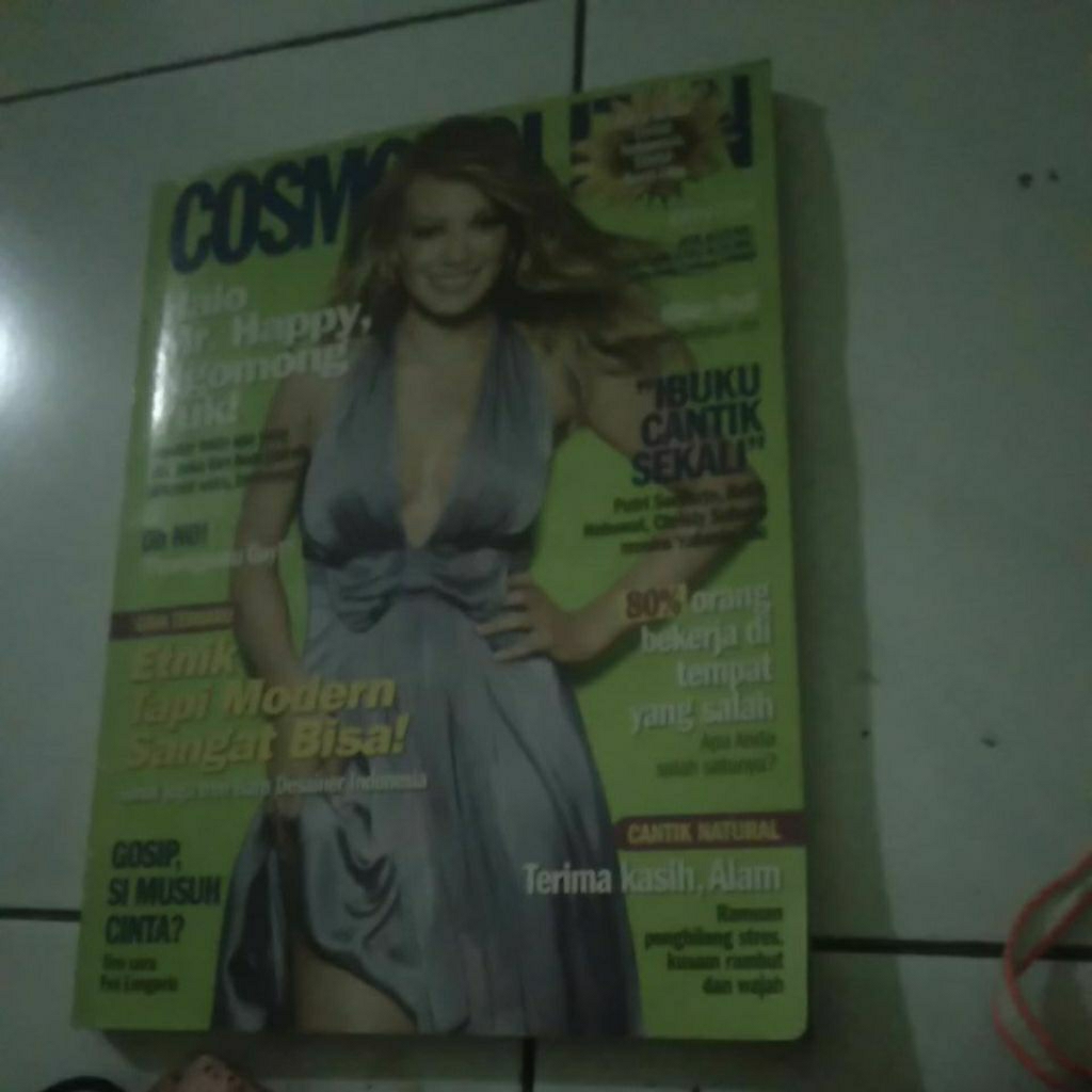 majalah cosmopolitan