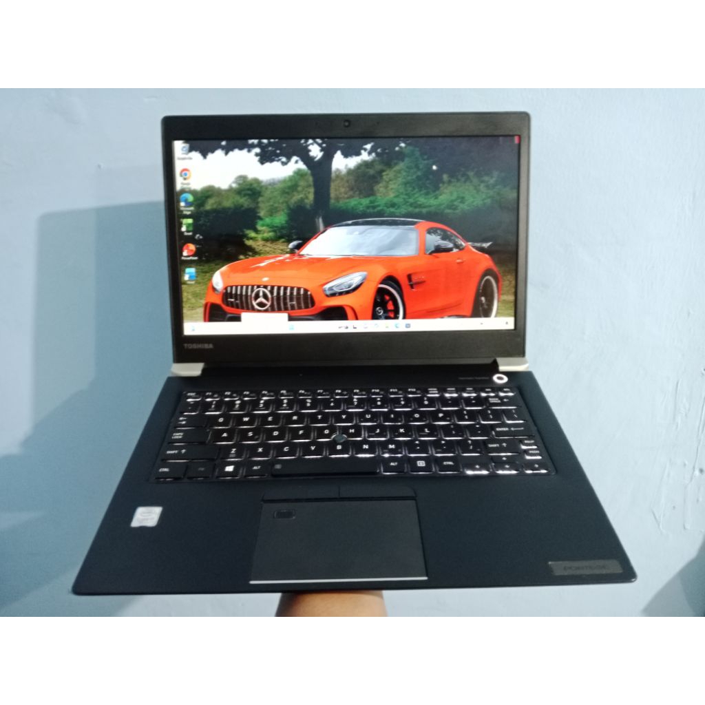 TOSHIBA PORTEGE X30-D i7 GEN7 RAM32GB SSD1TB MULUS