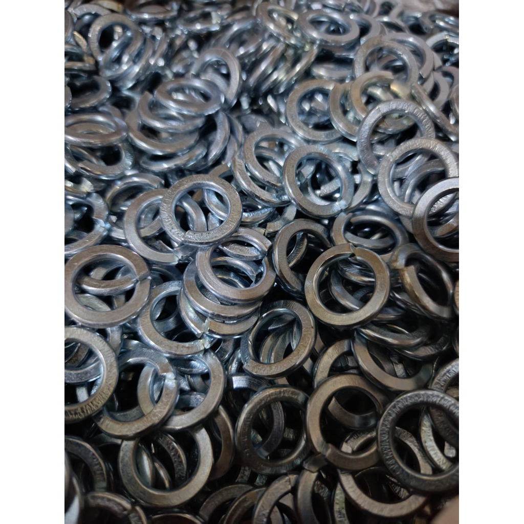 ring per m14 m16 spring washer galvanis