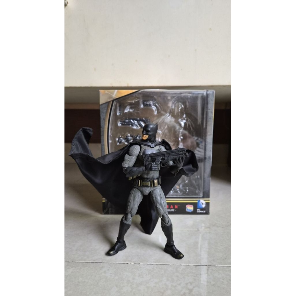 Mafex Batman BVS Original