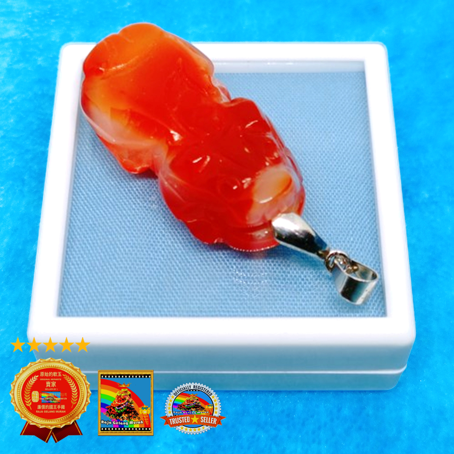 Liontin Giok Model Ukiran  Pixiu   Merah