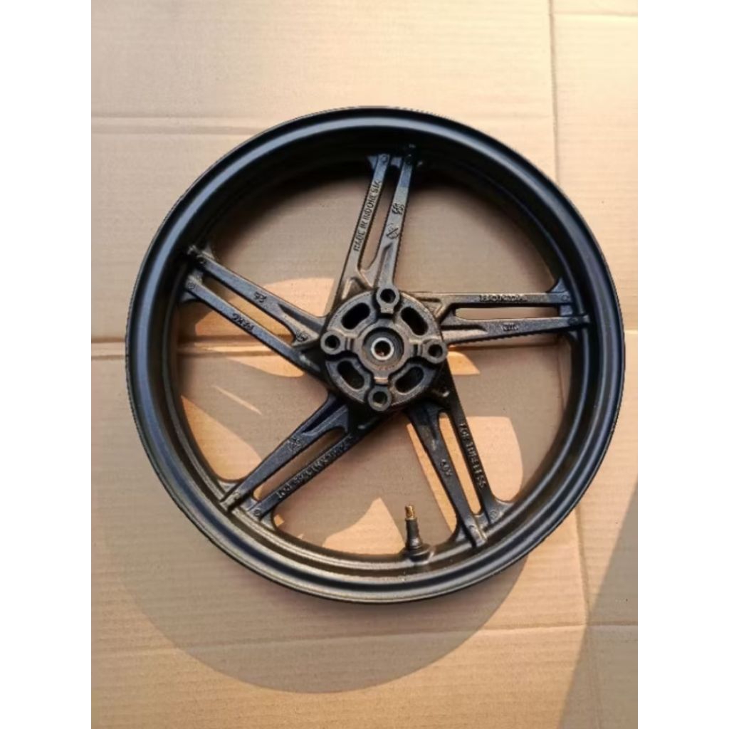 VELG DEPAN HONDA BEAT ECO BEAT ESP TAHUN 2017/2018 ORIGINAL
