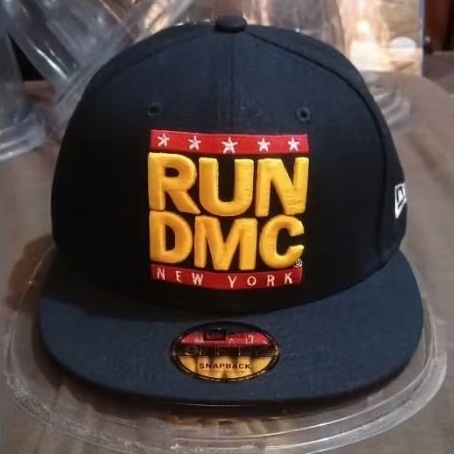 topi new era RUN DMC NEW YORK. Aop art. Music edition.Snapback.