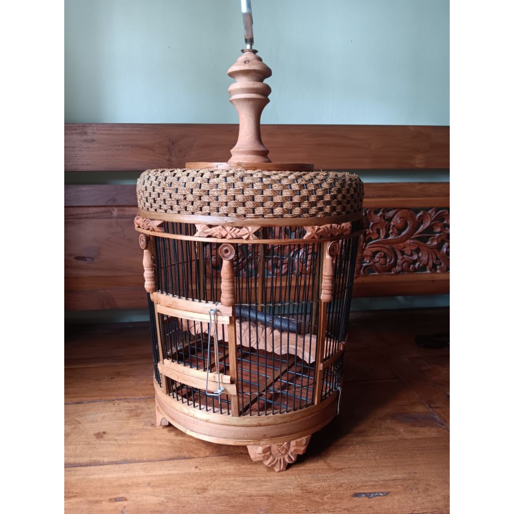 sangkar perkutut minion