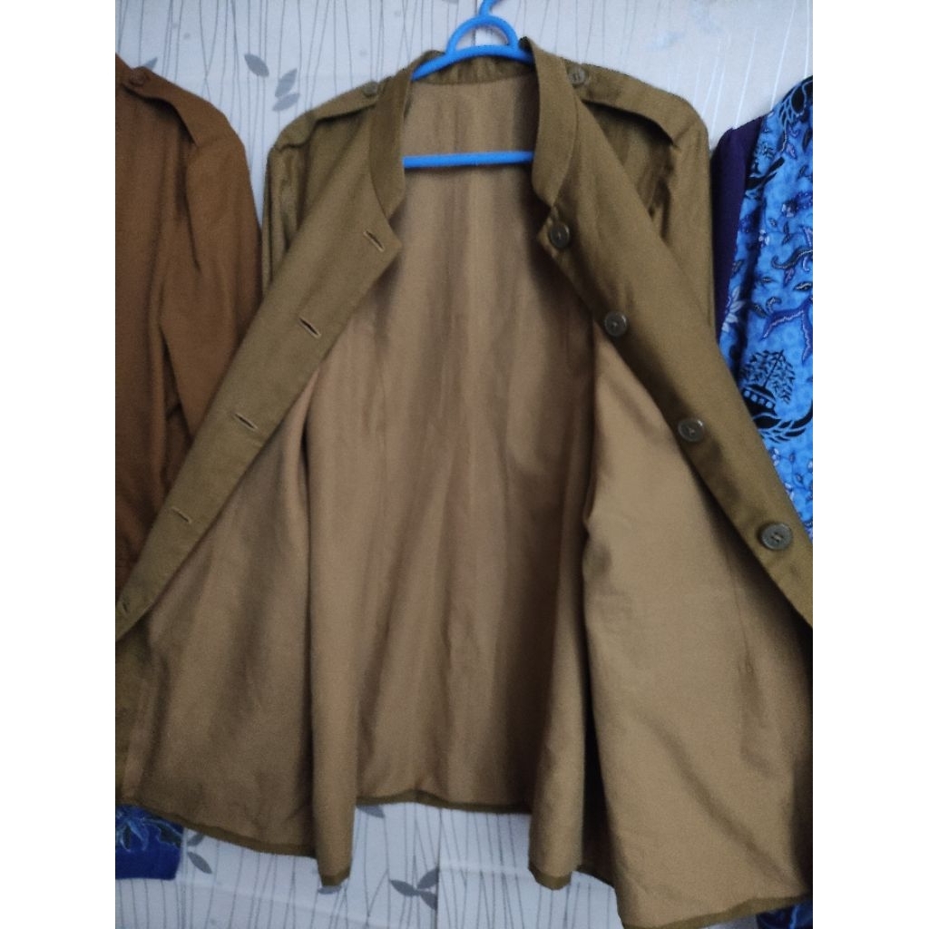 (Preloved)SetelanBajuSeragamPNS