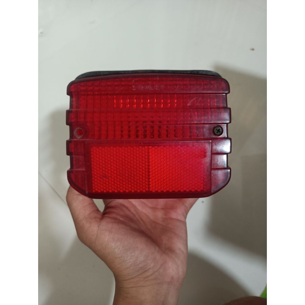 stoplamp gl 100 gl 125 original lampu belakang gl 100 gl 125 original
