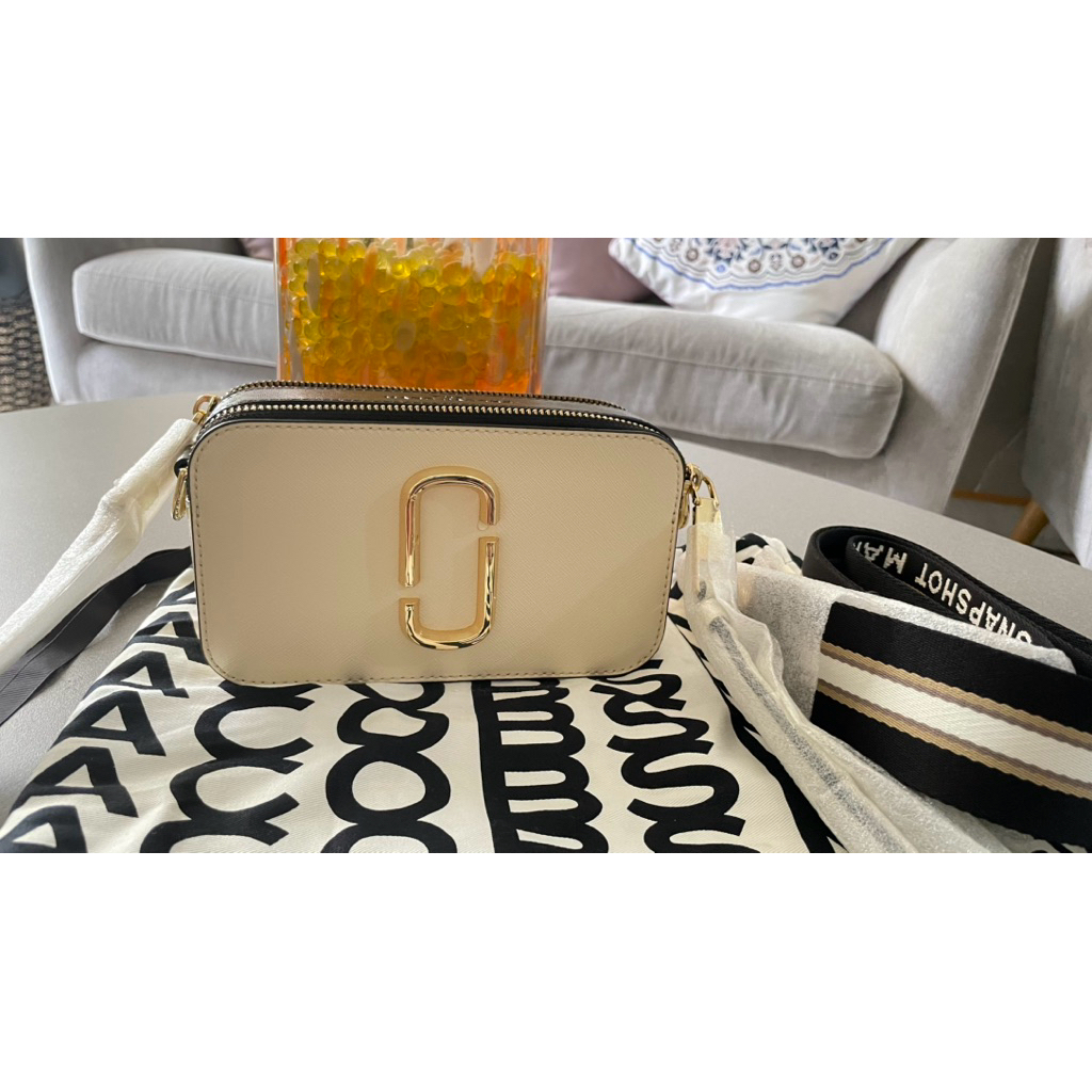 Preloved Marc Jacobs Snapshot Bag Cream