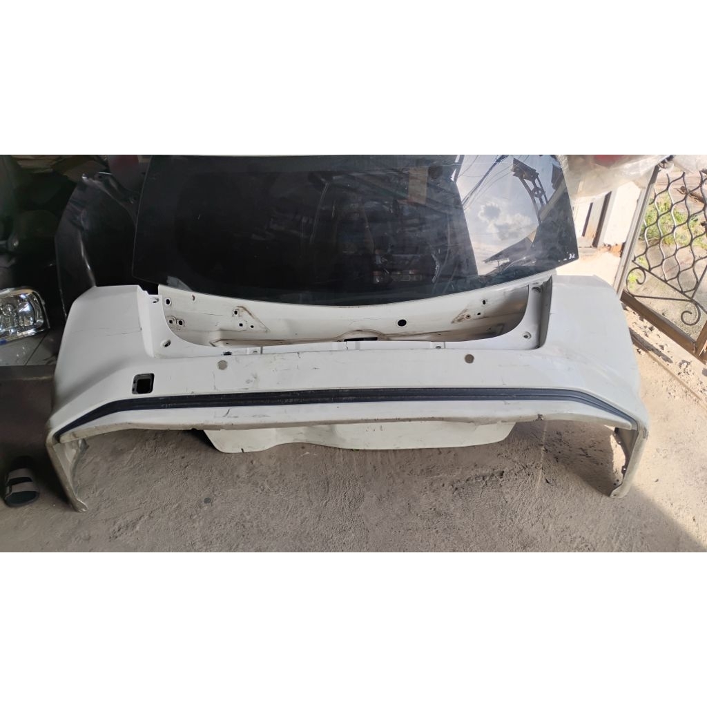 bumper belakang zigra calya