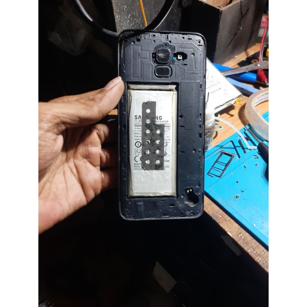 samsung j6 2018 minus lcd