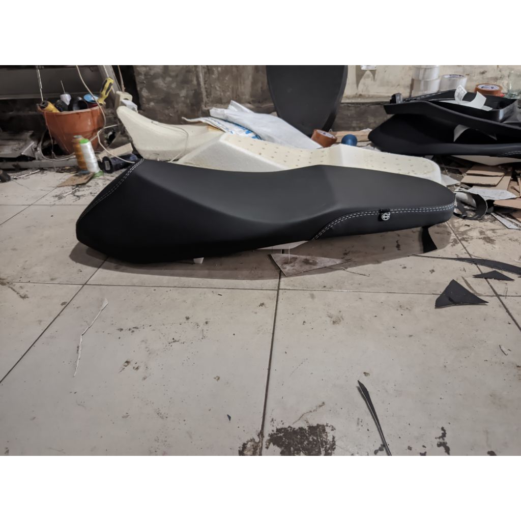 jok pcx 150 160 pnp jok standart  busa latex 3 cm 5 cm bisa rikues