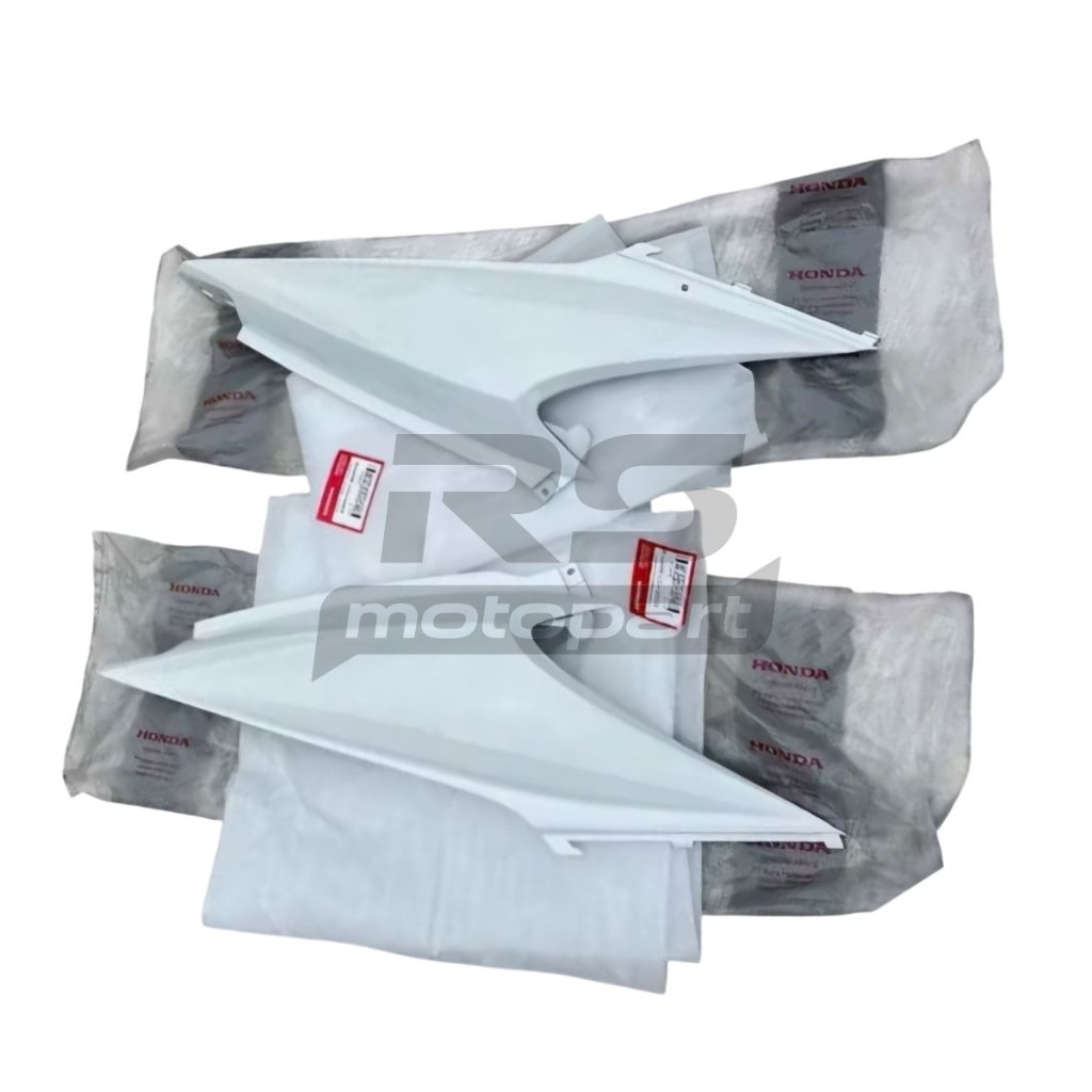 Cover Body Belakang Samping Putih Beat Karbu Original AHM