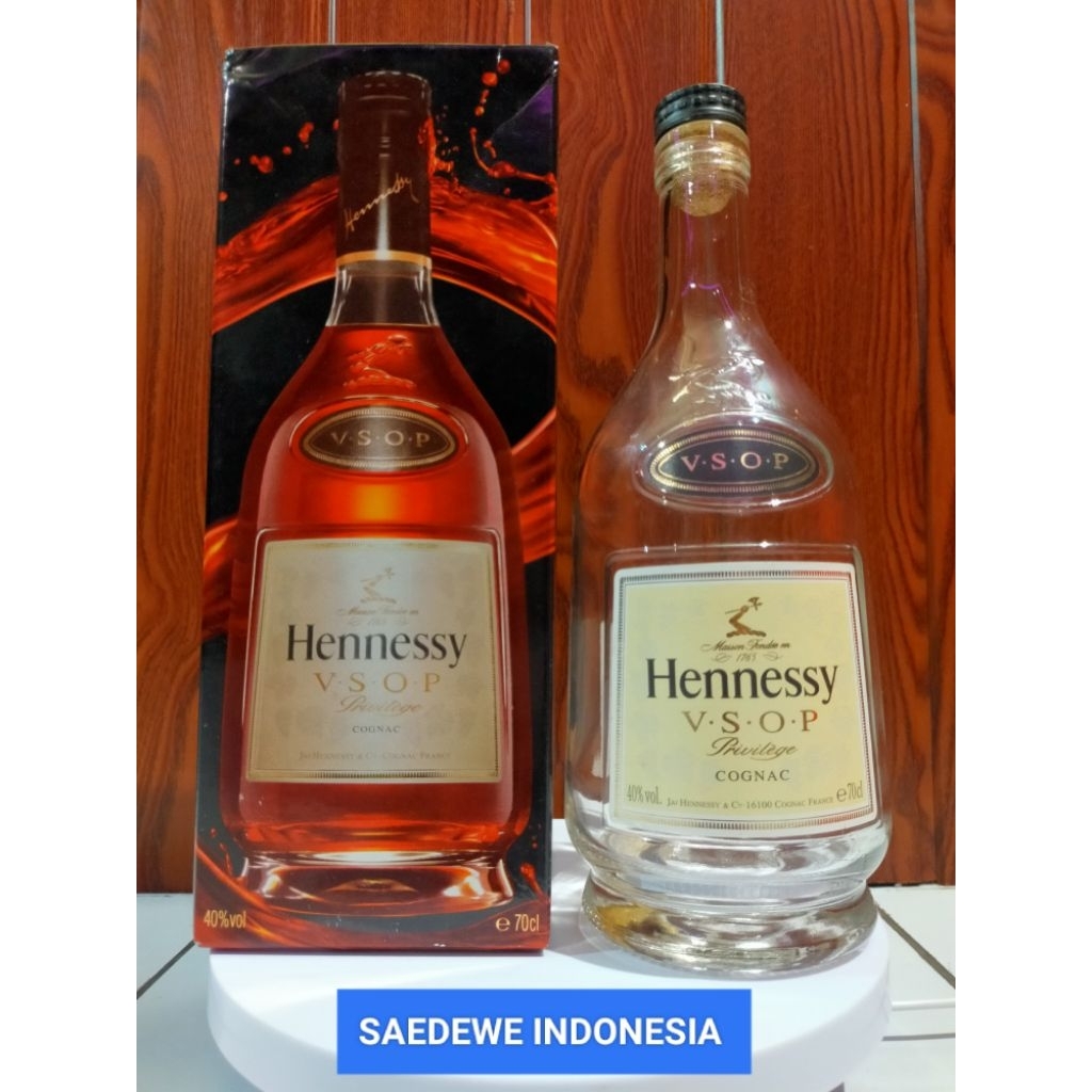 BOTOL KOSONG HENNESSY V.S.H.O.P BEKAS MINUMAN IMPORT ORI + BOX KAPASITAS 750ML BAHAN KACA TEBAL ANTI