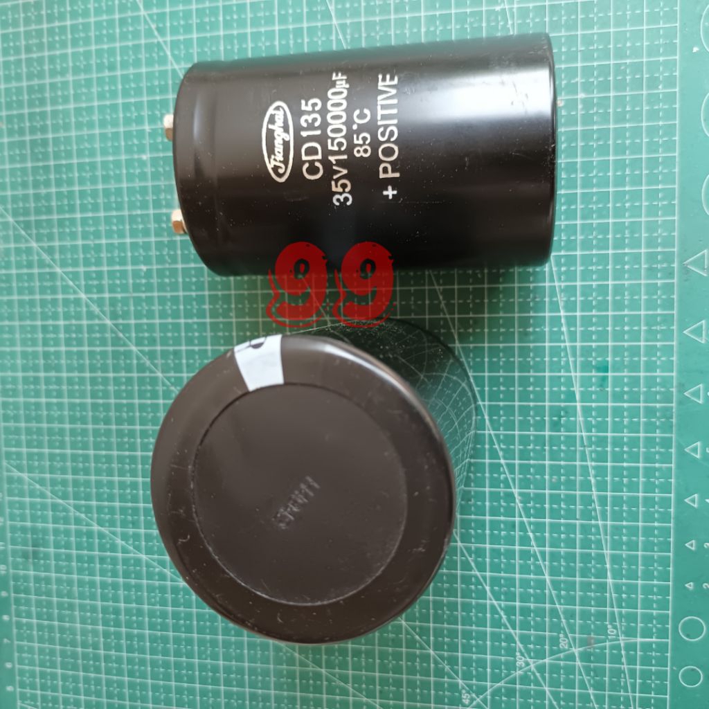 Dreambrown_ Elko 150000 Uf 35V Elco 150000Uf 35V Capacitor Bank 150.000Uf 35V