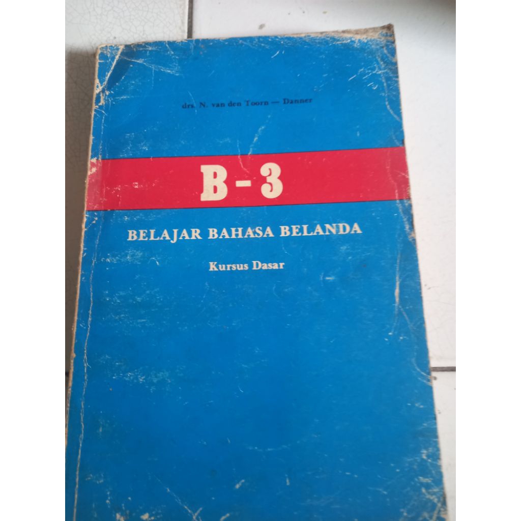 BUKU BELAJAR BAHASA BELANDA KURSUS DASAR BEKAS B-3