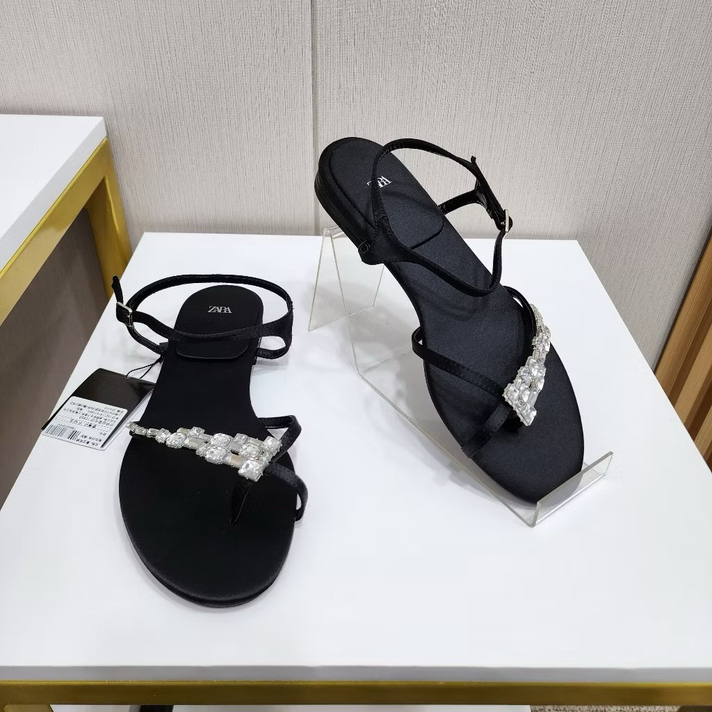 ZR Sandal Flat Wanita Mutiara Elegan 2826