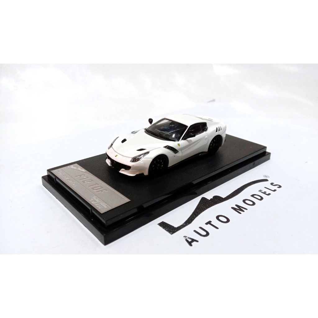 Stance Hunter Ferrari F12 White