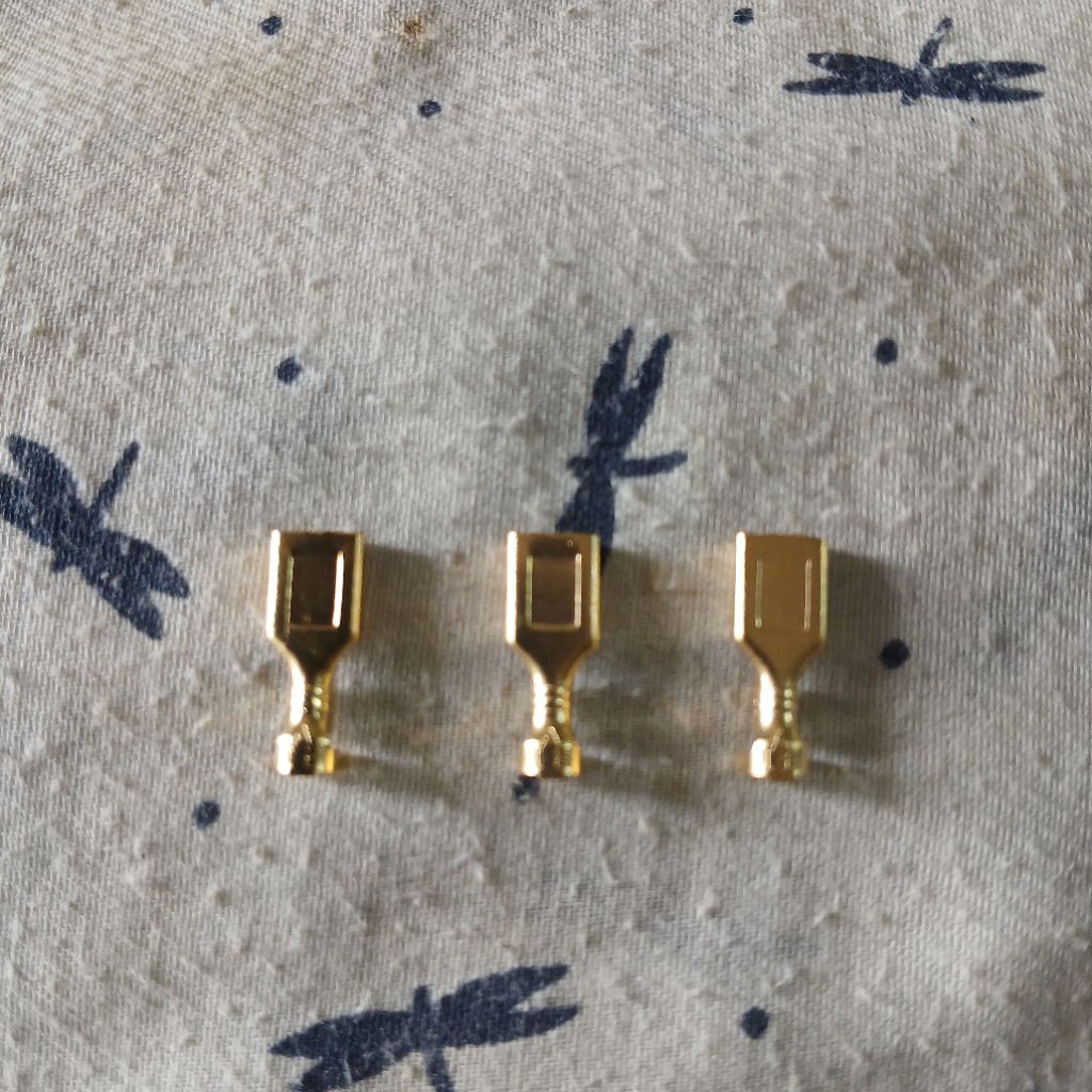 Skun Female 4.8mm G411. Harga per 2000pcs