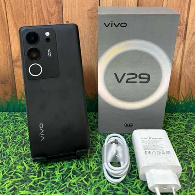 VIVO V29 5g 8/256 Second
