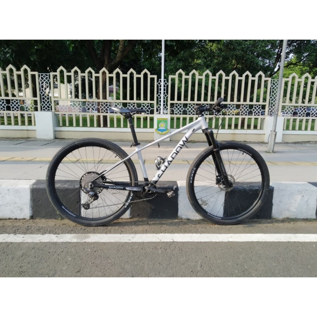 Sepeda MTB Shadow Nagato 29r Size S