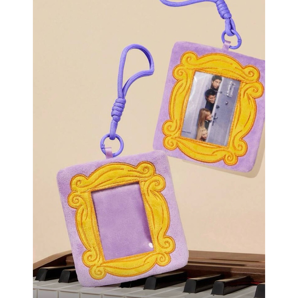 FRIENDS X SHEIN 1pc Photo Frame Bag Pendant, Can Hold Photos - FRIENDS BAG CHARM - FRIENDS PHOTO CAR