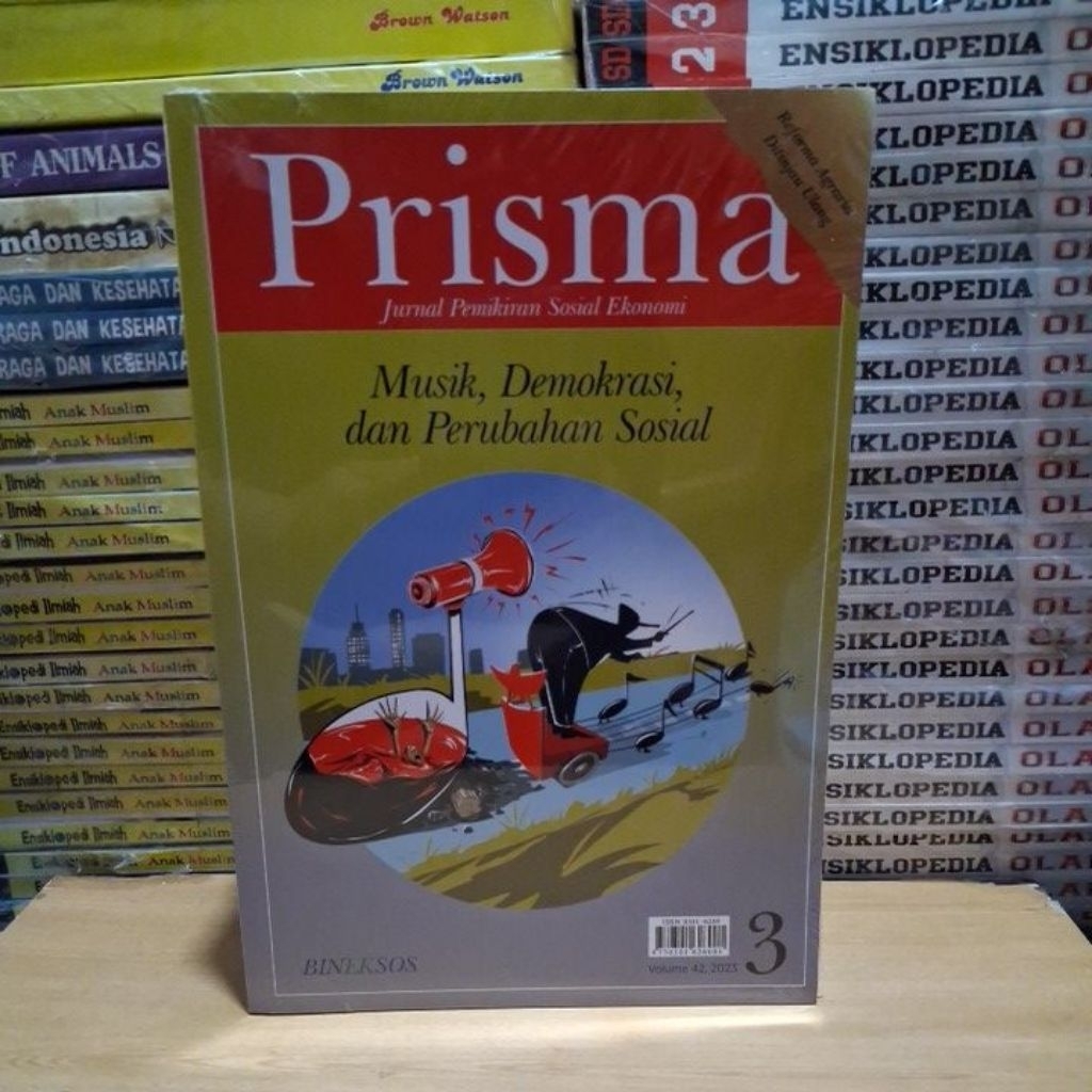 Buku Original Prisma Jurnal Pemikiran Sosial Ekonomi Musik, Demokrasi,  dan Perusahaan Sosial 3 Volu