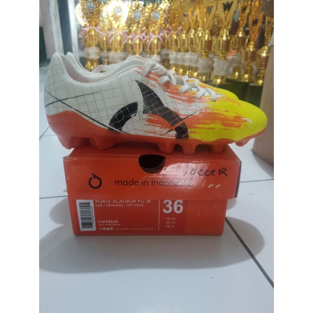 sepatu bola anak ori Ortus