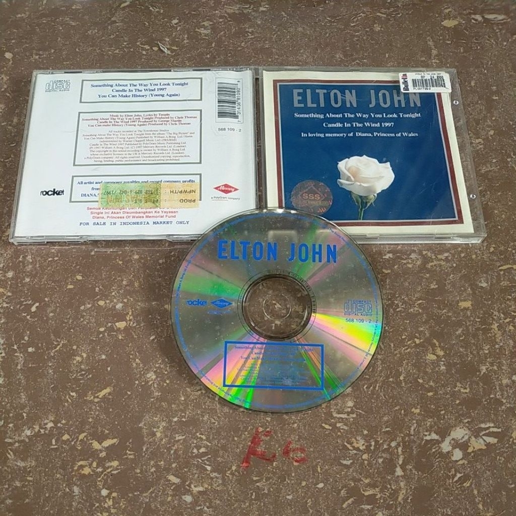 kaset CD Elton John