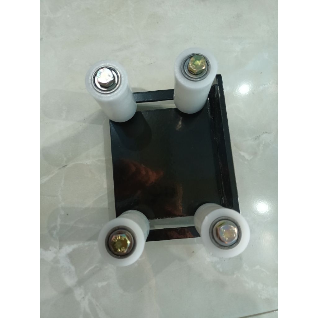 Bracket Roller/roda pagar nilon untuk dudukan roller roda nilon