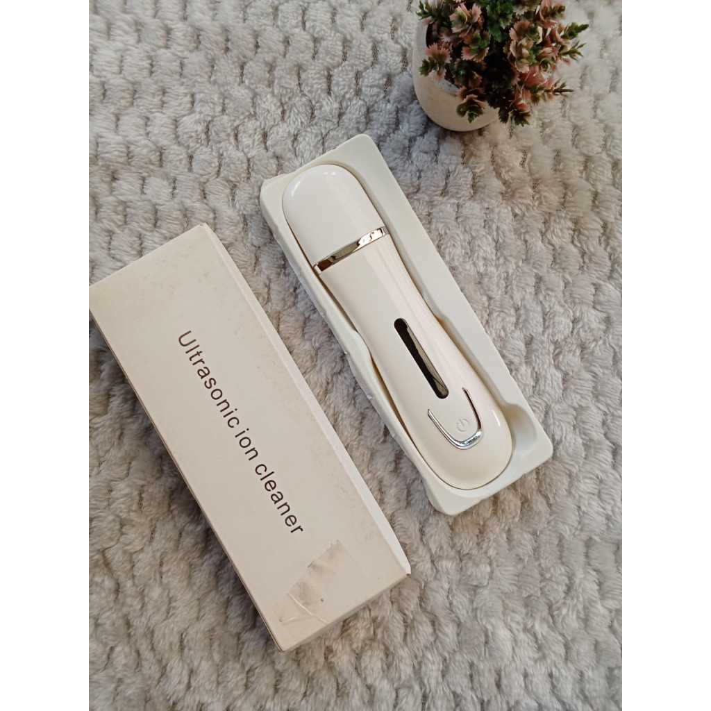 Alat Pembersih Wajah Komedo Pori-Pori Praktis dan Gampang / Ultrasonic Ion Cleaner