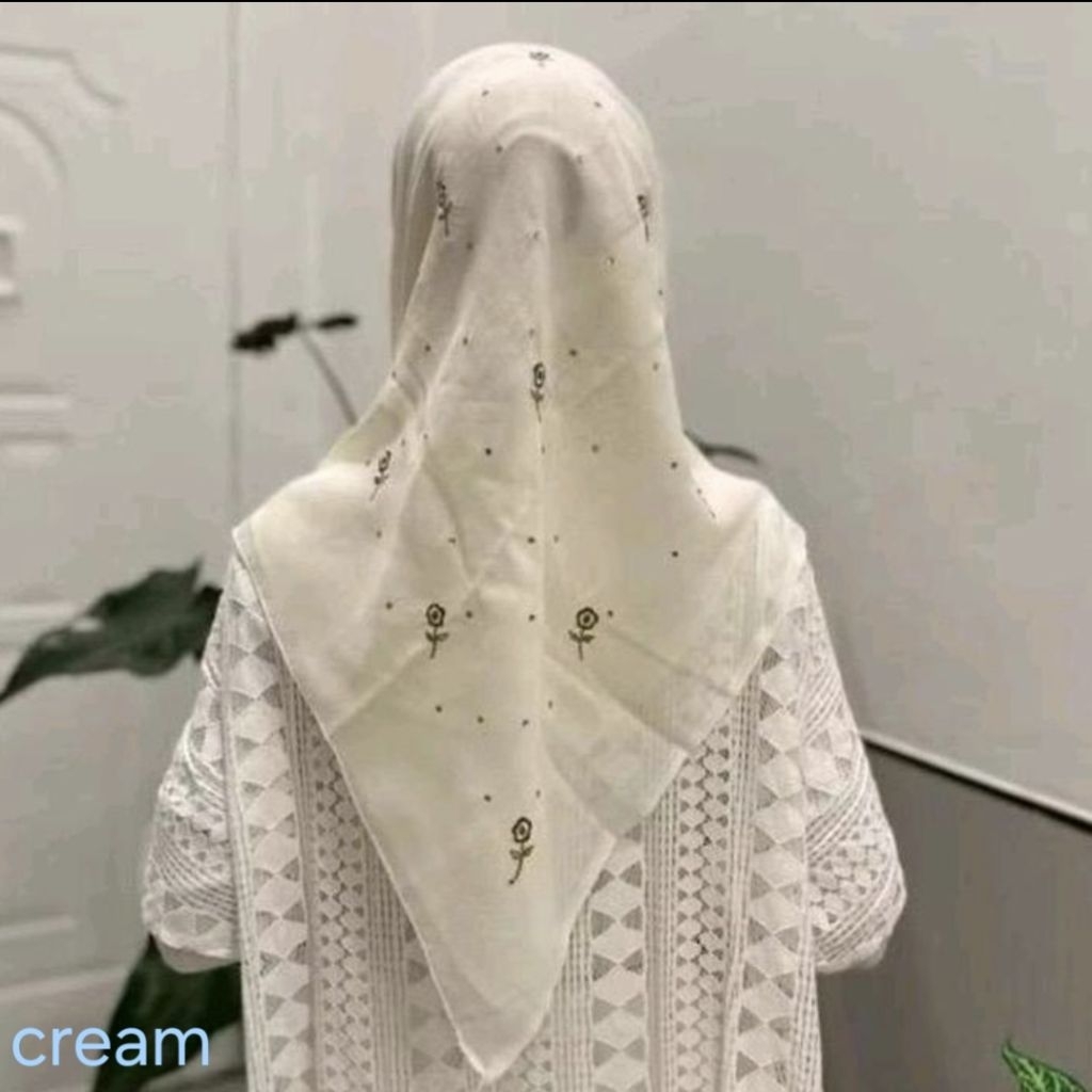 Hijab segi empat bordir bunga payet/jilbab segi empat paris bordir bunga