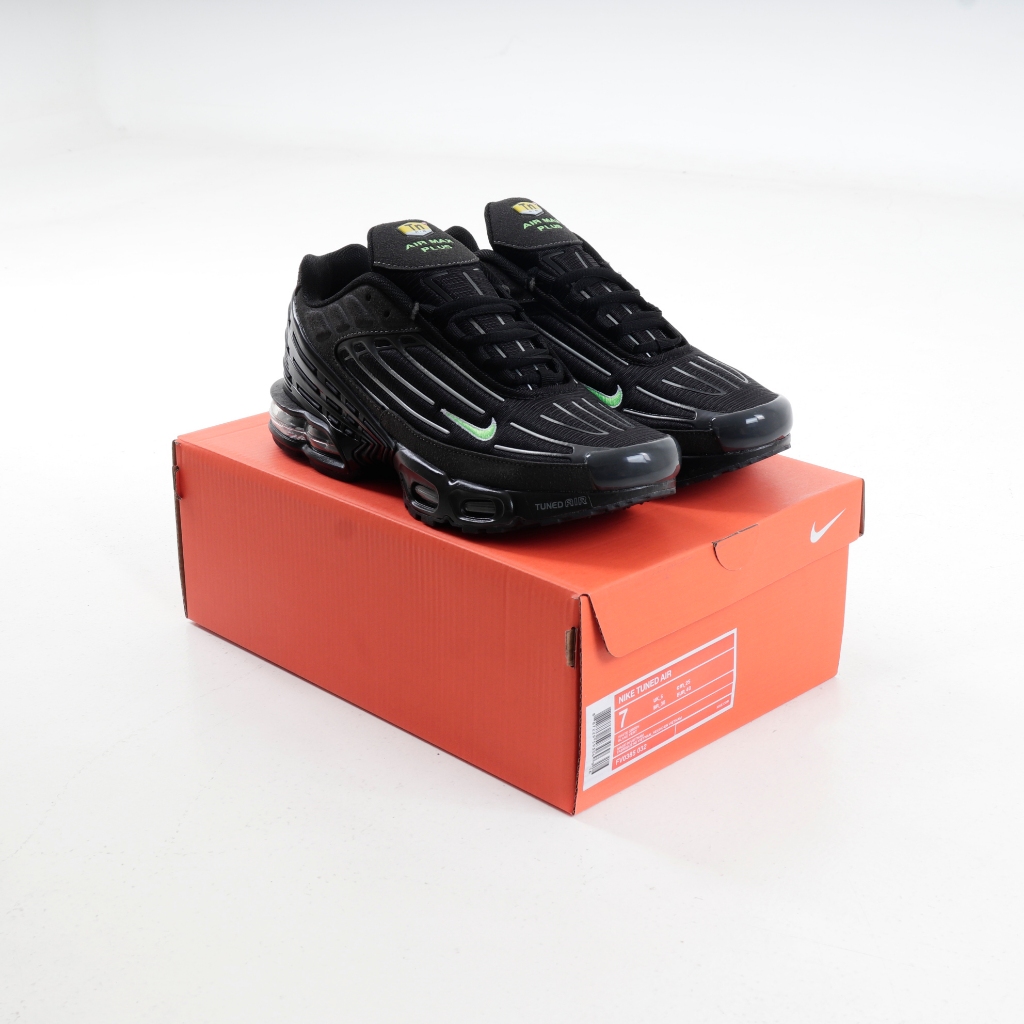 Nike Tn Air Max Plus 3 Anthracite Volt