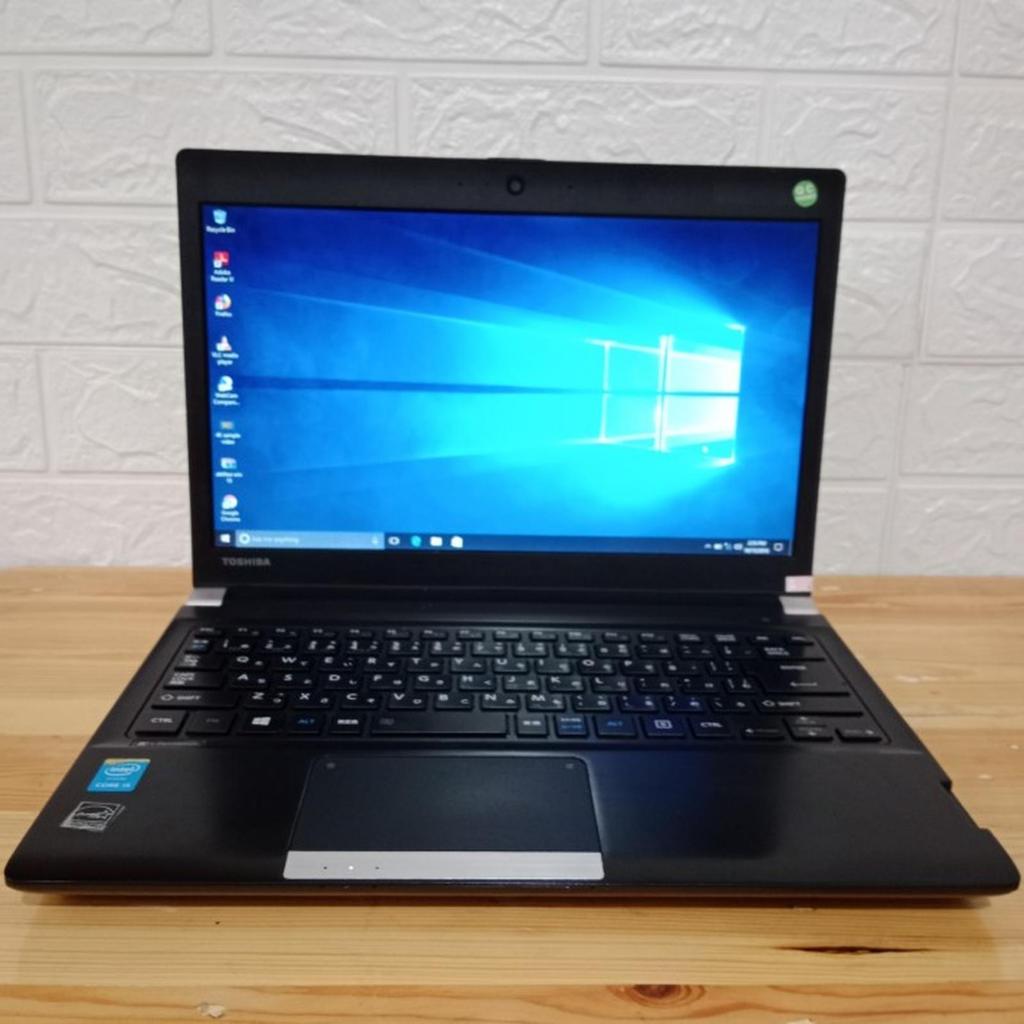 Toshiba Dynabook R734 core i3 gen 4, Ram 4gb ssd 128gb mulusss slimmmm
