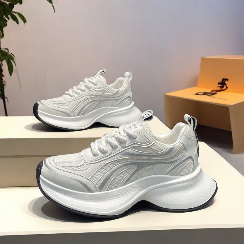 Sepatu Sport Pria Bertali Anti Slip Anti Licin